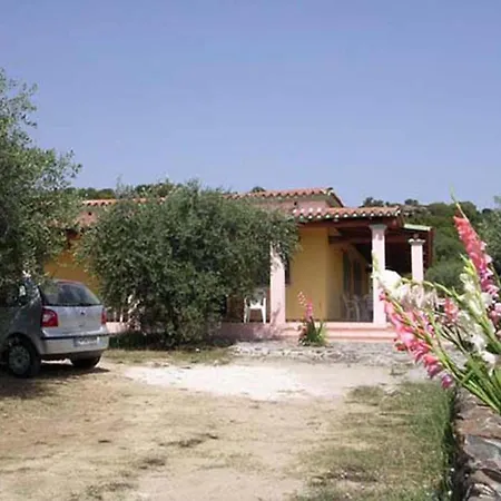 Vakantiehuis Degli Ulivi E Delle Rose