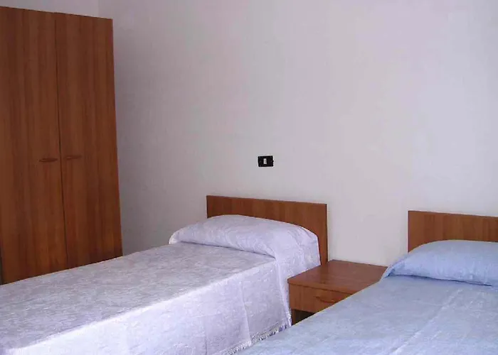 Degli Ulivi E Delle Rose Tatil Evi *